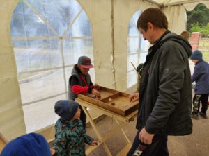 Игра Эластик. Аренда деревянных игр на праздник в Иркутске.
